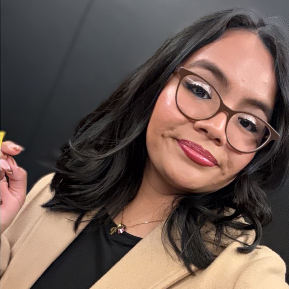 Meet your Posher, Fernanda